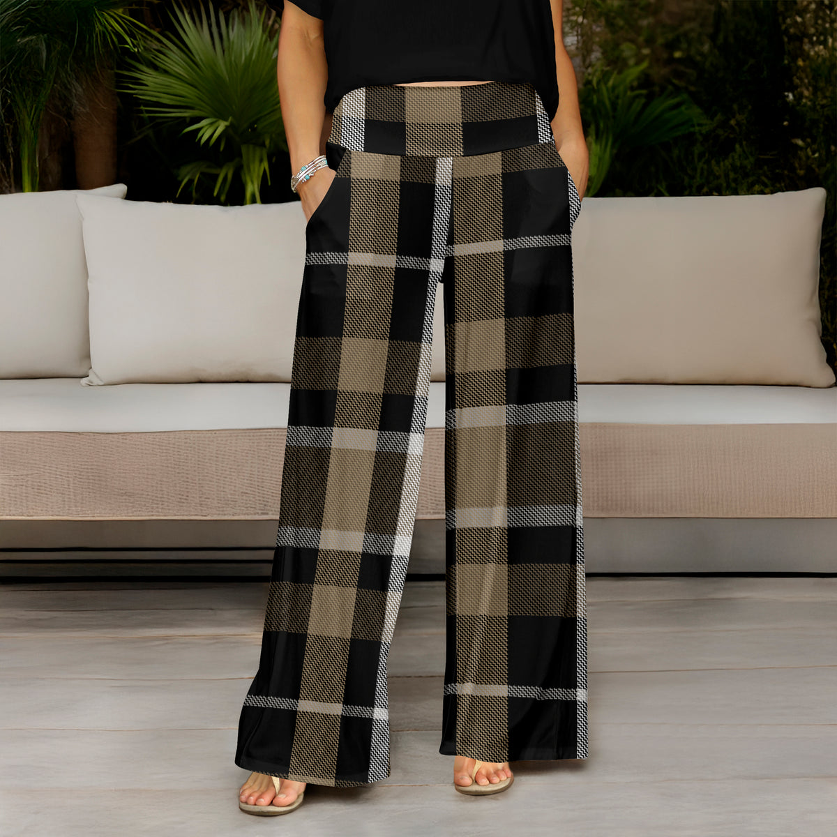Wide Leg Pants with Pockets - Plaid