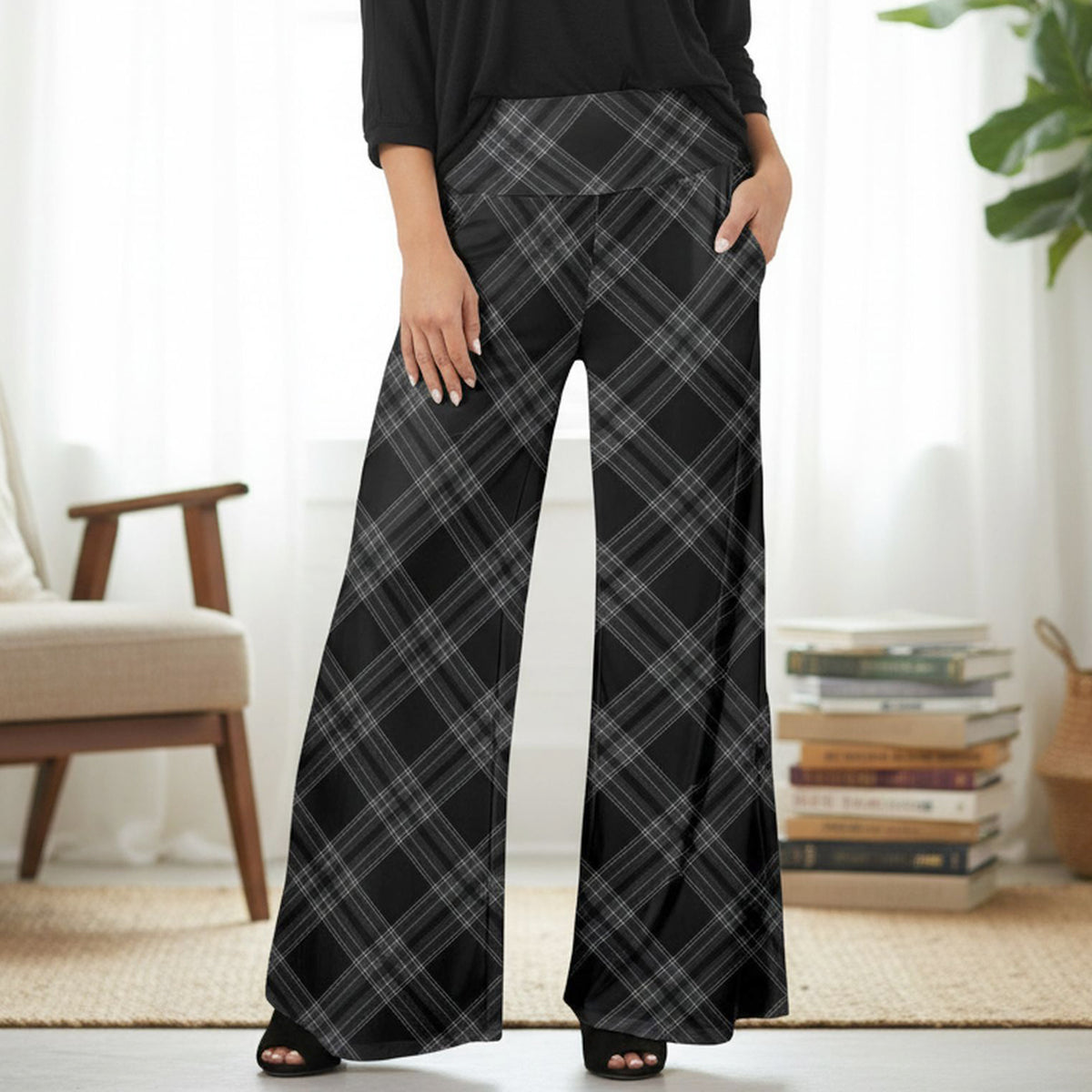 Wide Leg Pants with Pockets - Plaid