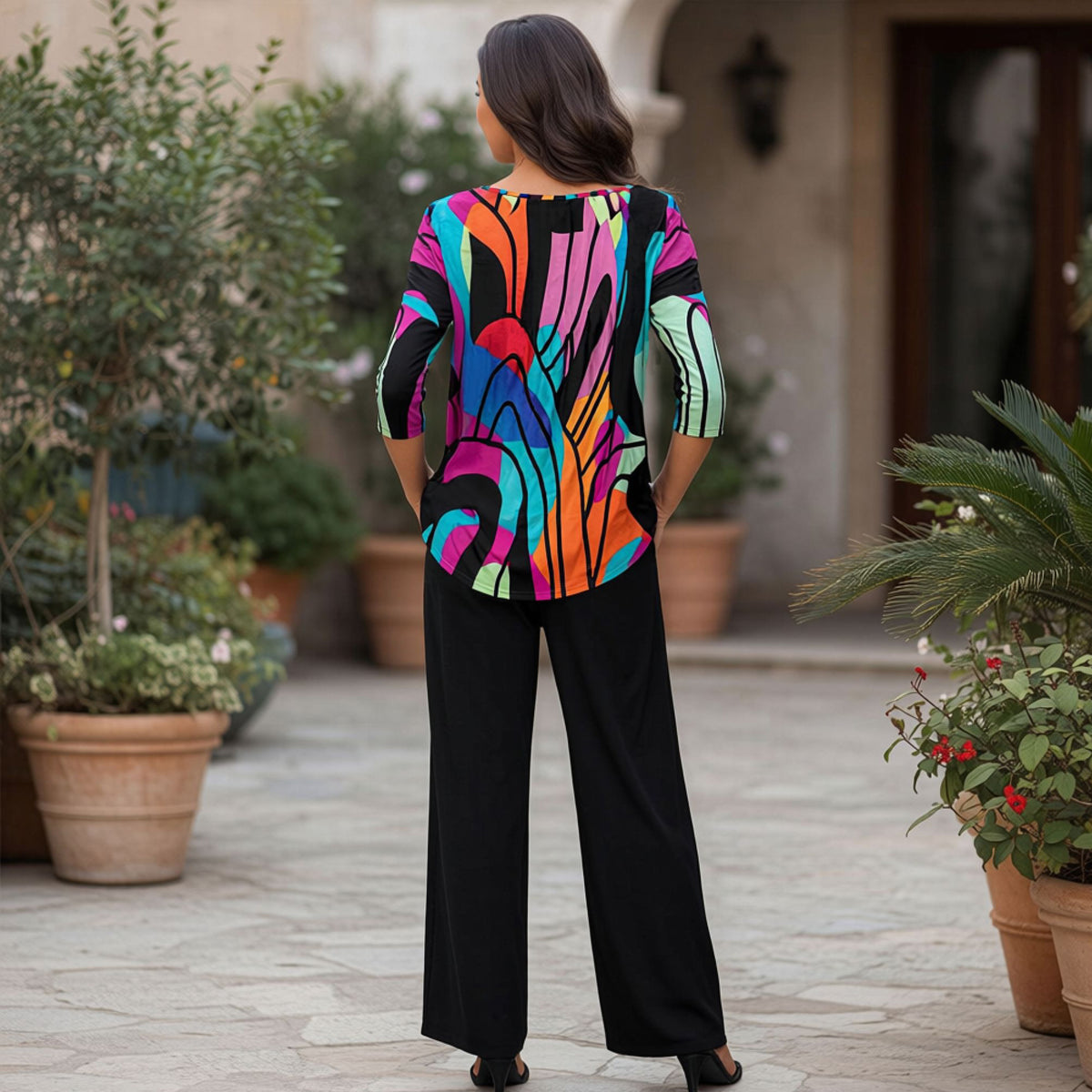 2 Piece Set - Pleated Three Quarter Sleeve Tunic and Pocket Pants - Abstract