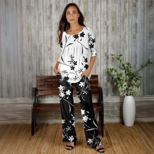 2 Piece Set - Pleated Three Quarter Sleeve Tunic and Pocket Pants - Floral