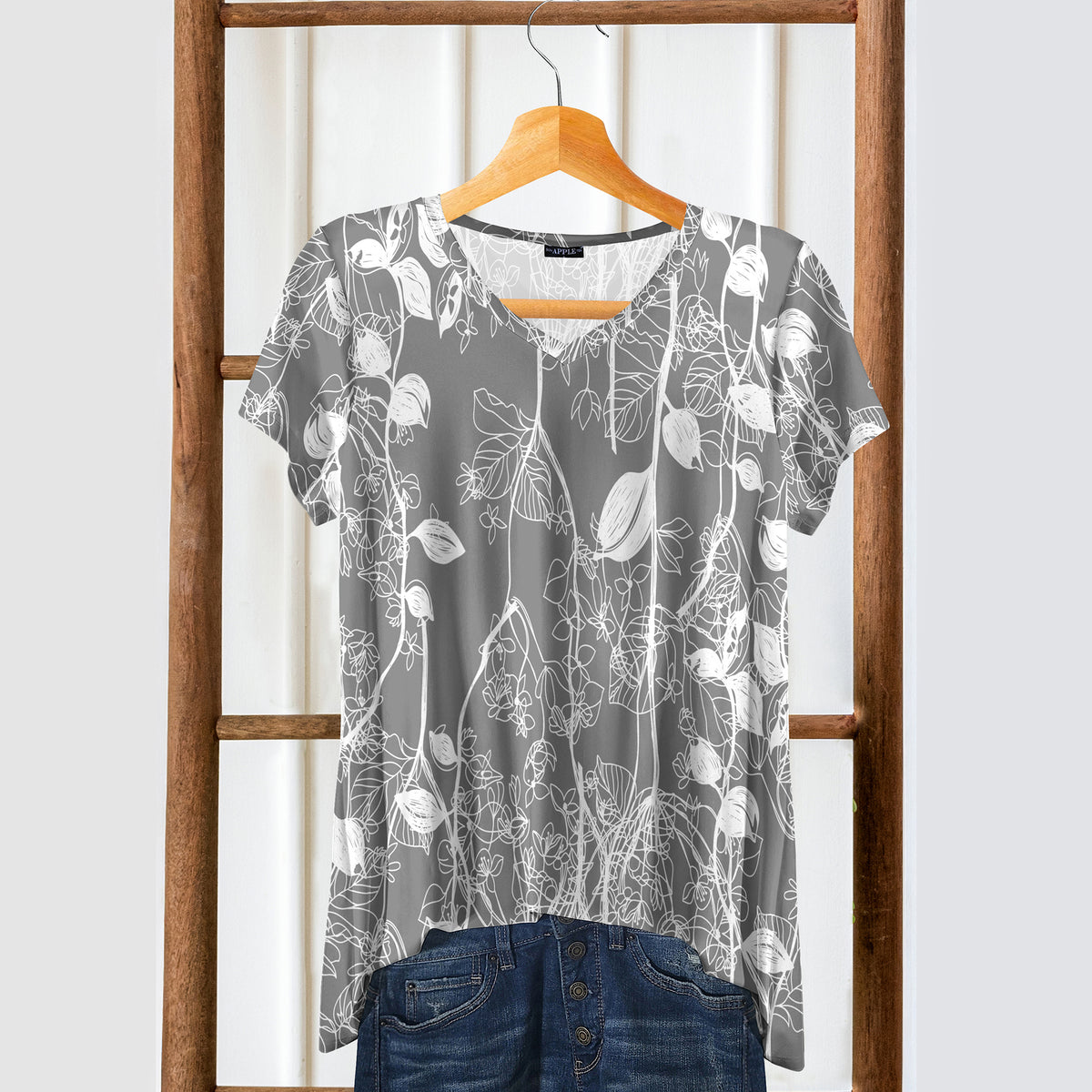Short Sleeve V-Neck Tunic - Floral