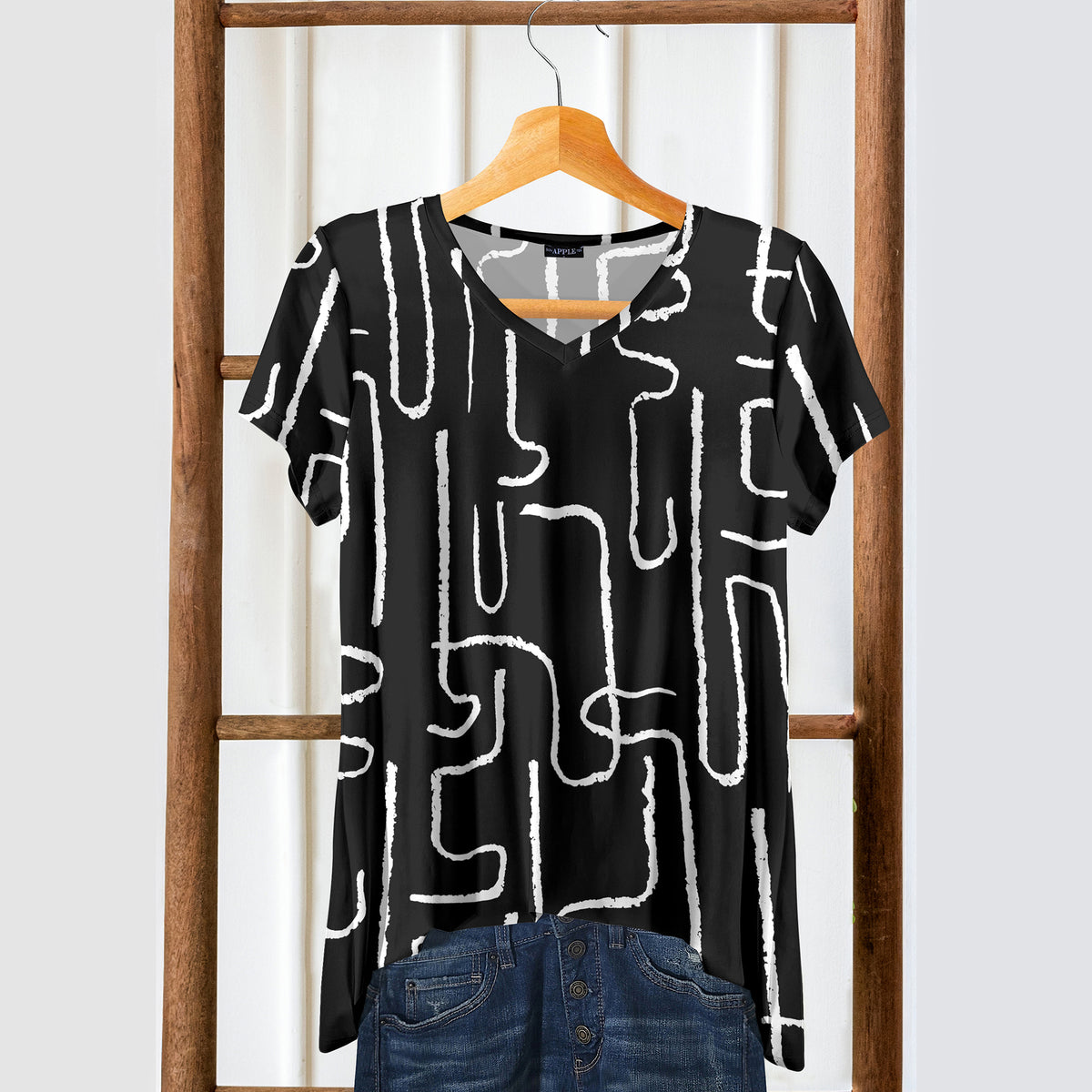Short Sleeve V-Neck Tunic - Abstract Line Art