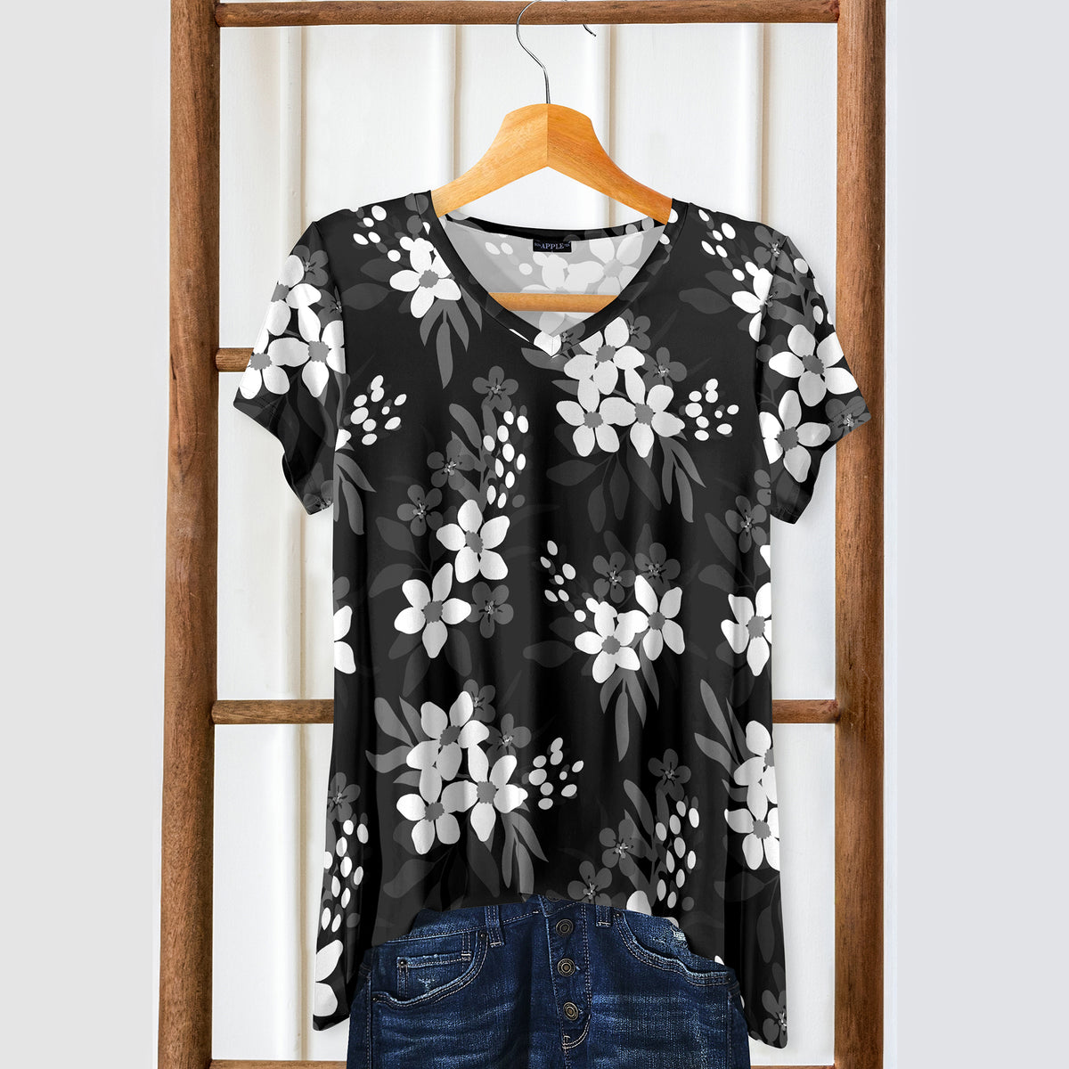 Short Sleeve V-Neck Tunic - Floral