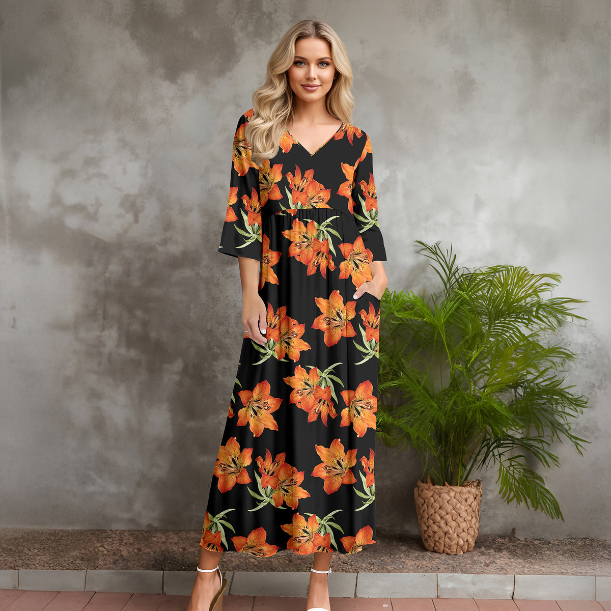 Three Quarter Sleeve V-neck Maxi Dress with Pockets - Floral