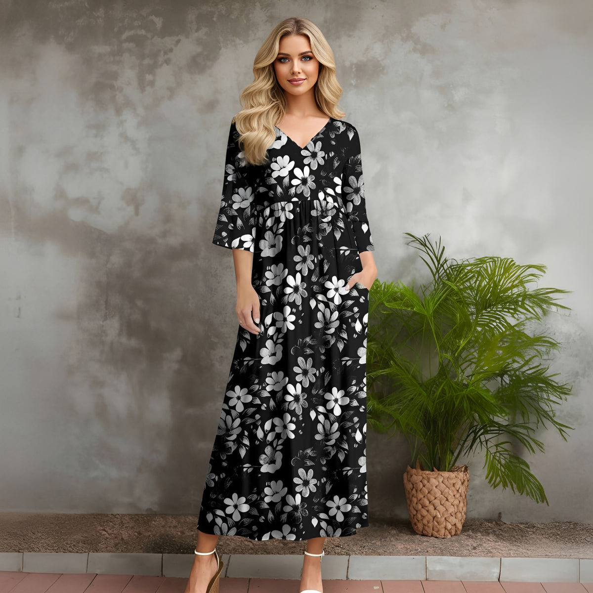 Three Quarter Sleeve V-neck Maxi Dress with Pockets - Floral