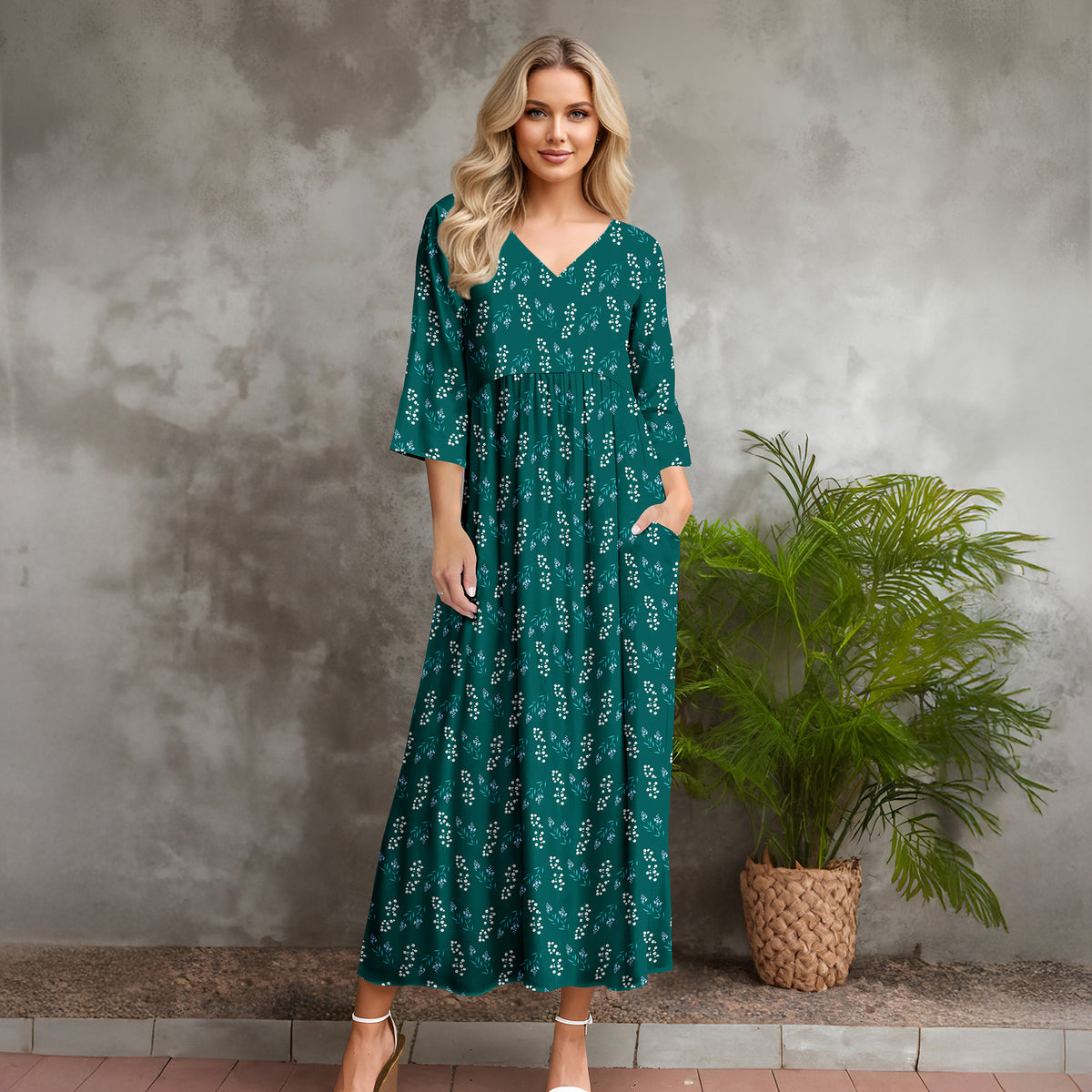 Three Quarter Sleeve V-neck Maxi Dress with Pockets - Floral