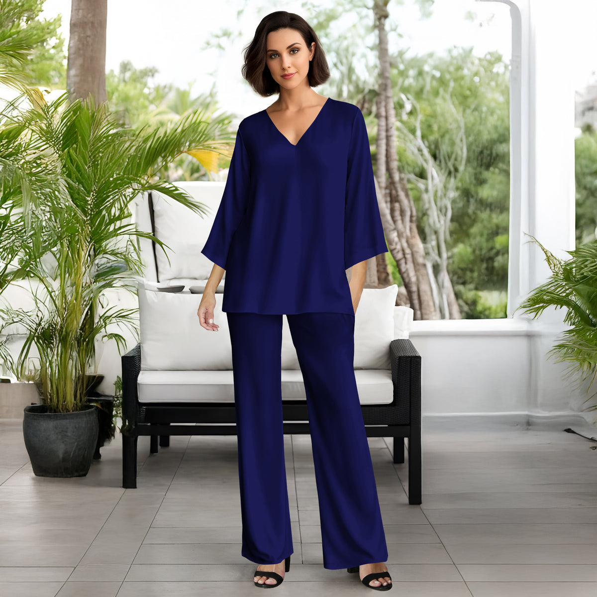 2 Piece Set Set - V-neck Top and Straight Leg Pants with Pockets